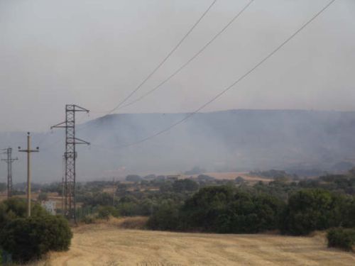 Incendio en los alrededores de Andorra (Teruel)