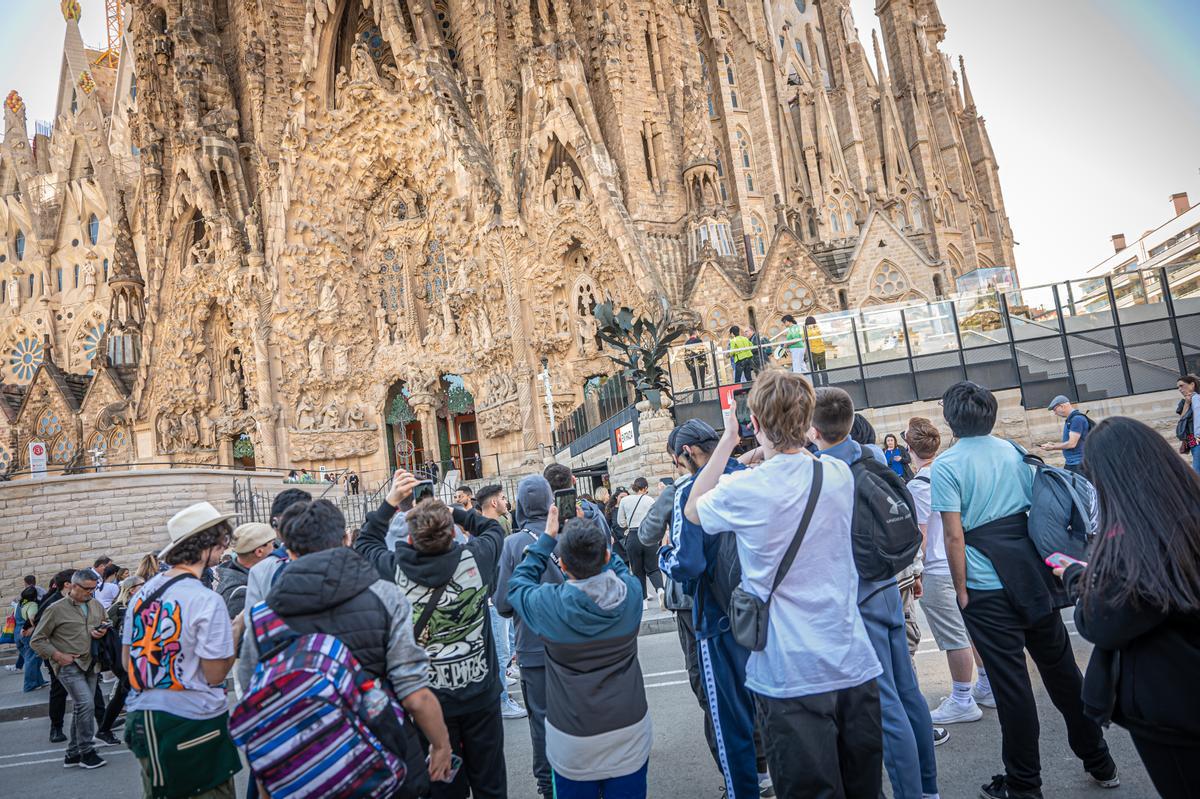 Los turistas inundan Barcelona en Semana Santa