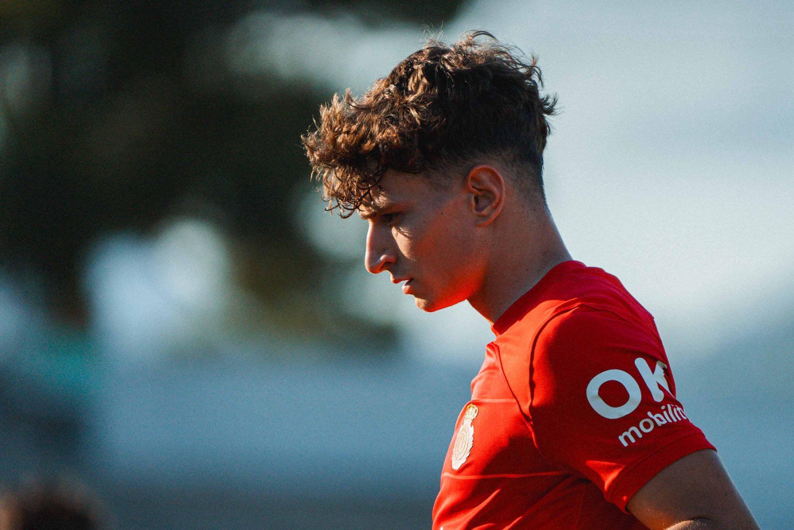 Victoria del Poblense ante el Mallorca B en la ia de la final de Tercera