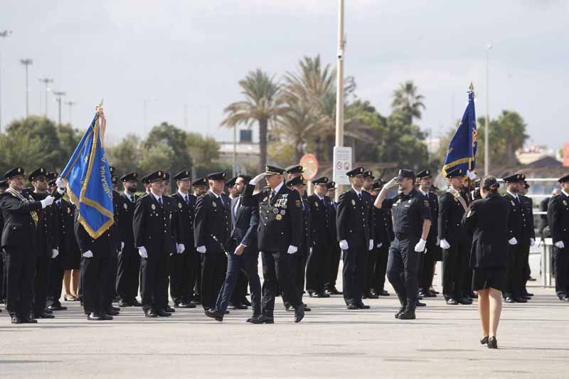 Celebración del día de la Policía Nacional en València