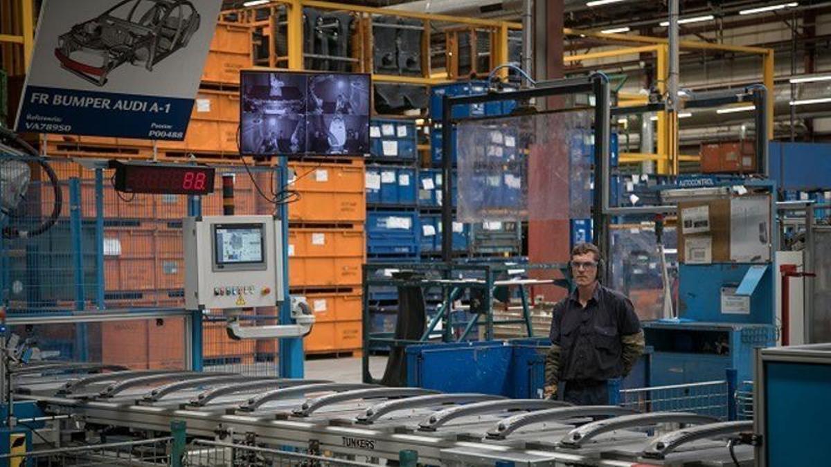 PREVISIONES AIREF | La AIReF rebaja una décima su previsión de crecimiento para este año y la deja en el 2,2%