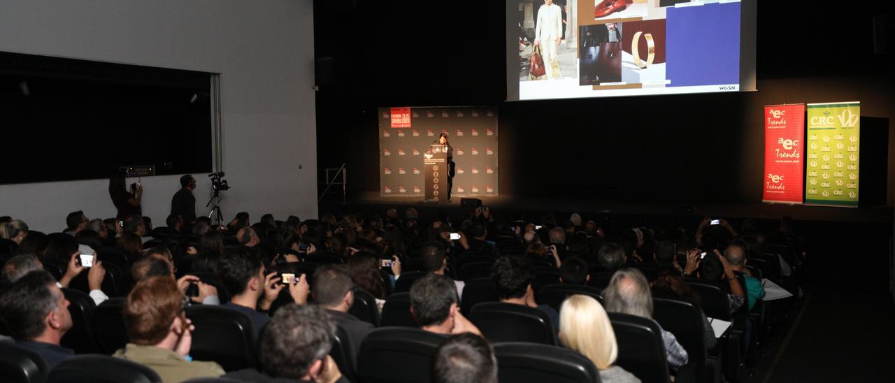 Una imagen de la presentación en Elche de AEC en 2020