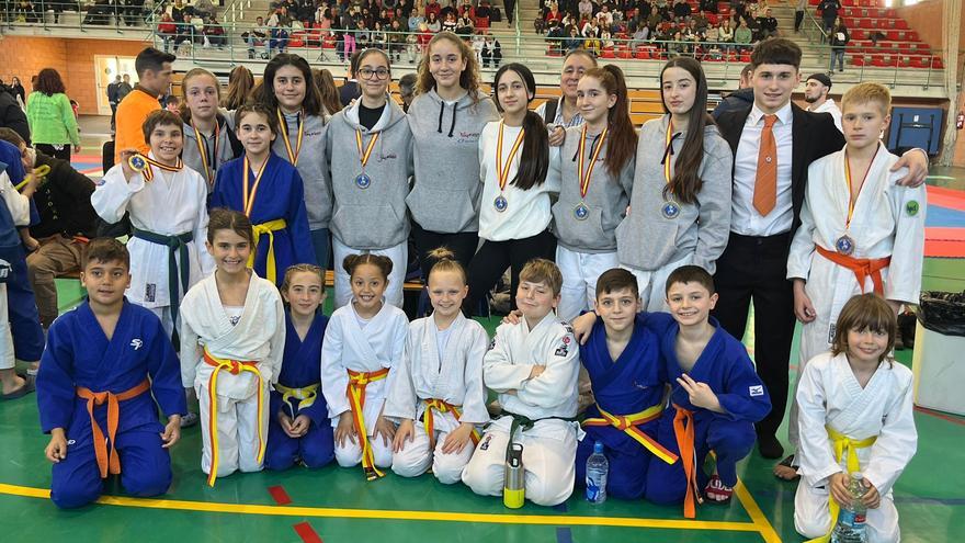 El Judo Canet extiende su dominio en la Copa Federación