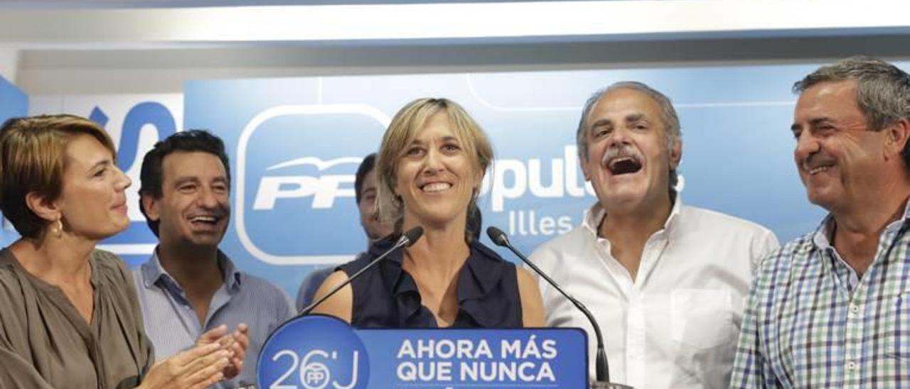 Teresa Palmer ´solo´ pierde treinta mil sufragios respecto de los resultados del PP en 2011.