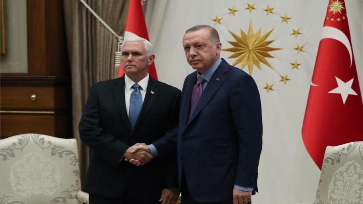 turquia-erdogan-pence-efe