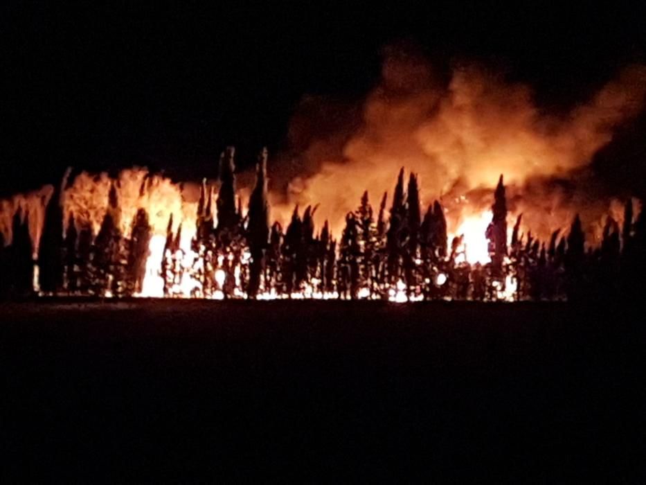 Incendi en un càmping de l''Estartit