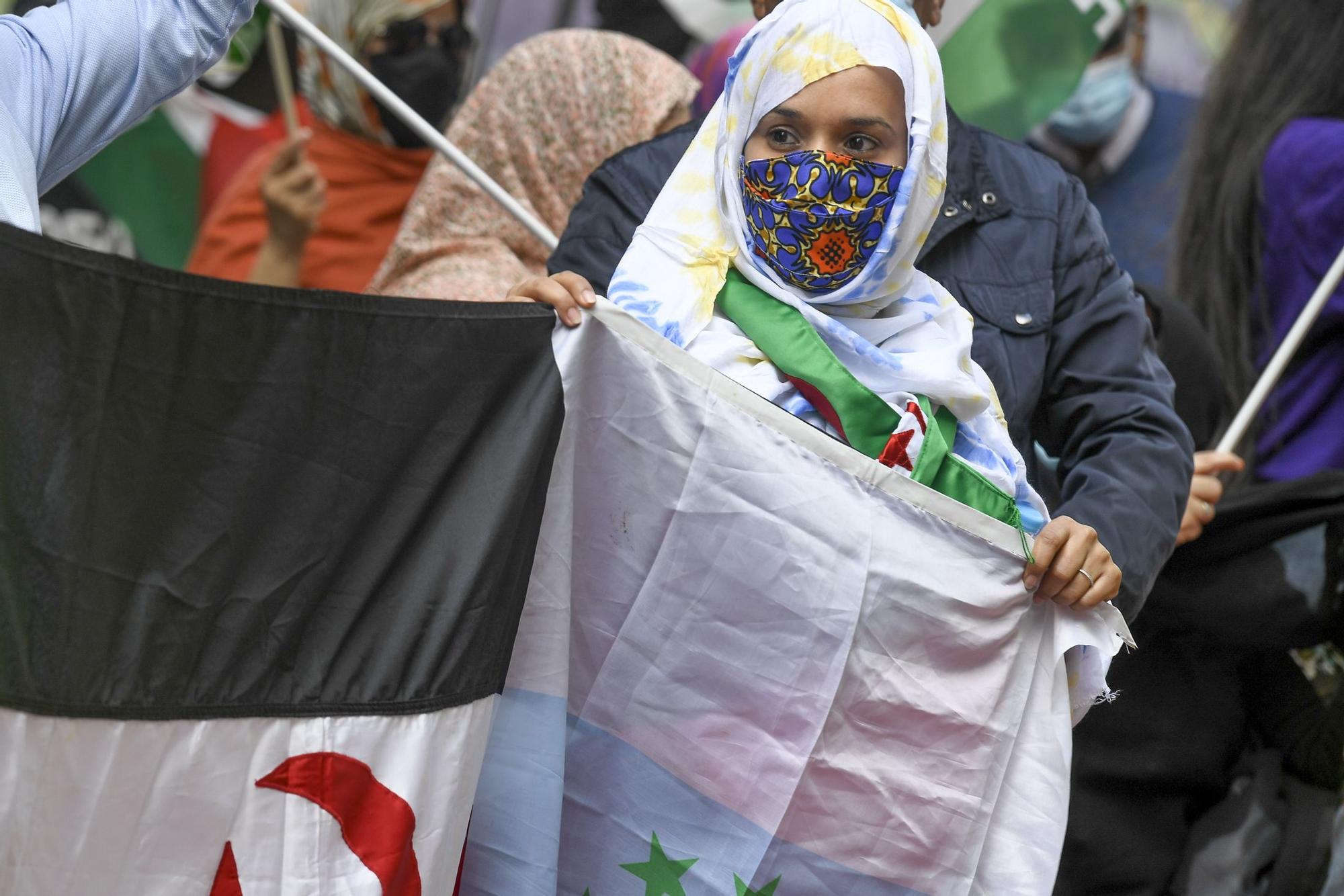 Manifestación de saharauis frente al Consulado de Marruecos