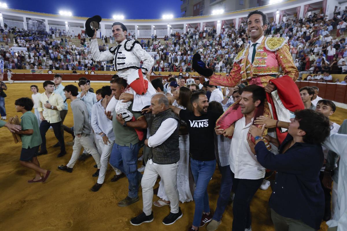 Las mejores imágenes de la corrida de toros de Marbella con Morante, Talavante y David de Miranda