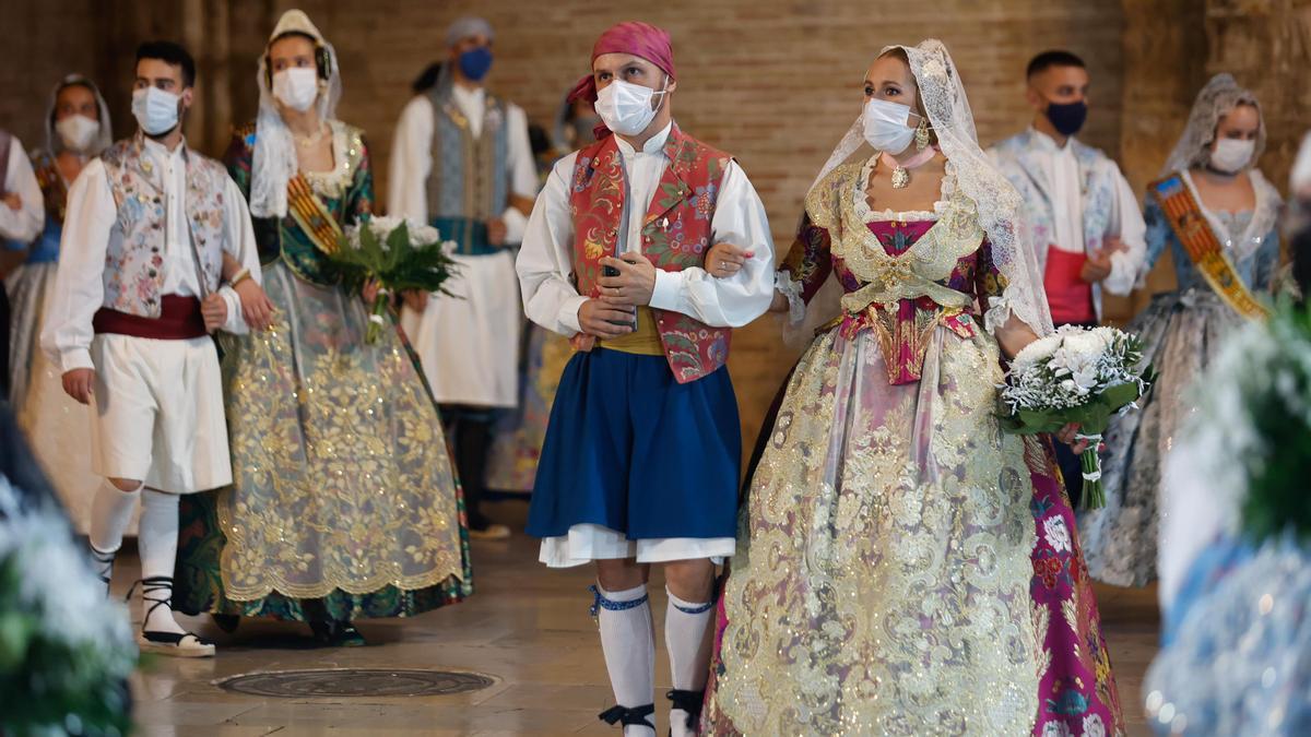 Búscate en el primer día de Ofrenda por las calles del Mar y Avellanas entre las 21:00 y 22:00 horas