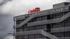 Archivo - Sede de Vodafone en Madrid el día en el que la compañía de telefonía ha anunciado un ERE para 515 empleados, a 15 de septiembre de 2021, en Madrid (España). Vodafone ha hecho pública la puesta en marcha de un Expediente de Regulación de Empleo (