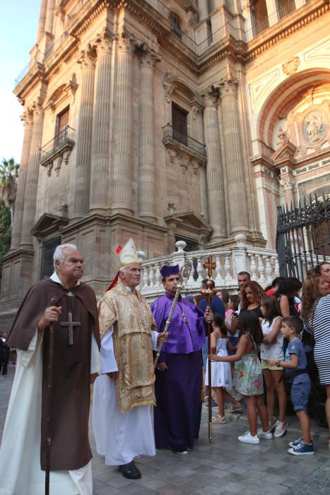 La cabalgata histórica ha puesto fin a la semana grande de la ciudad con la recreación de la toma de Málaga por los Reyes Católicos en 1487, un acontecimiento que motiva los festejos de agosto