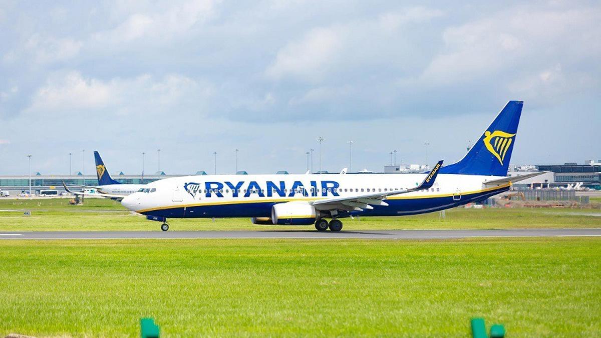 Avión de Ryanair en el aeropuerto de Málaga