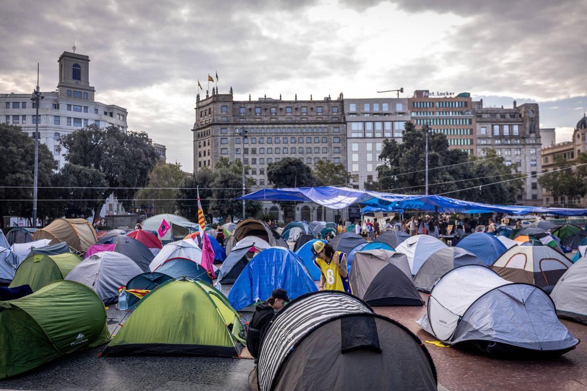 "El derecho a la vivienda lleva el nombre de todos"
