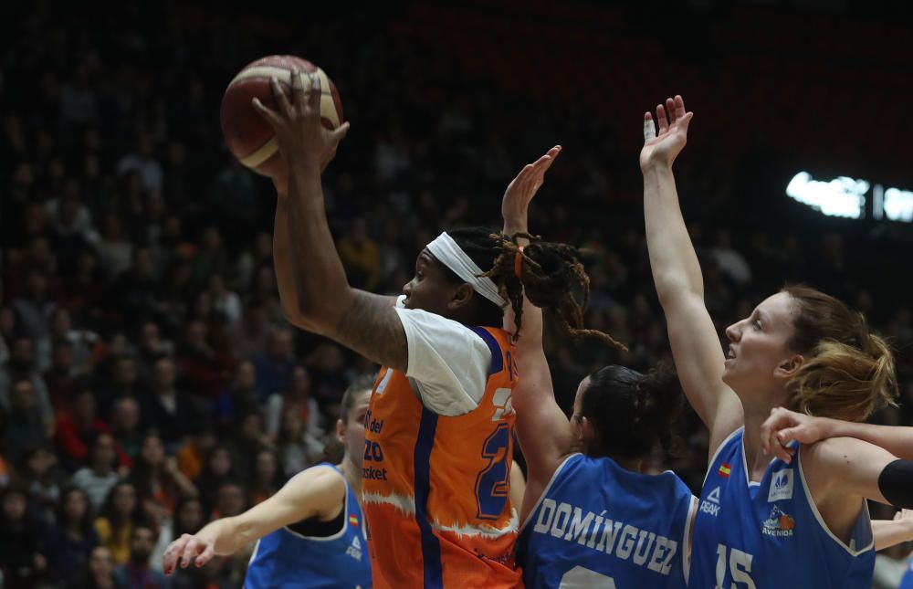 JM LOPEZ 26/01/2020 PARTIDO LIGA FEMENINA ENDESA . VALENCIA BASKET CLUB VS PERFUMERIAS AVENIDA