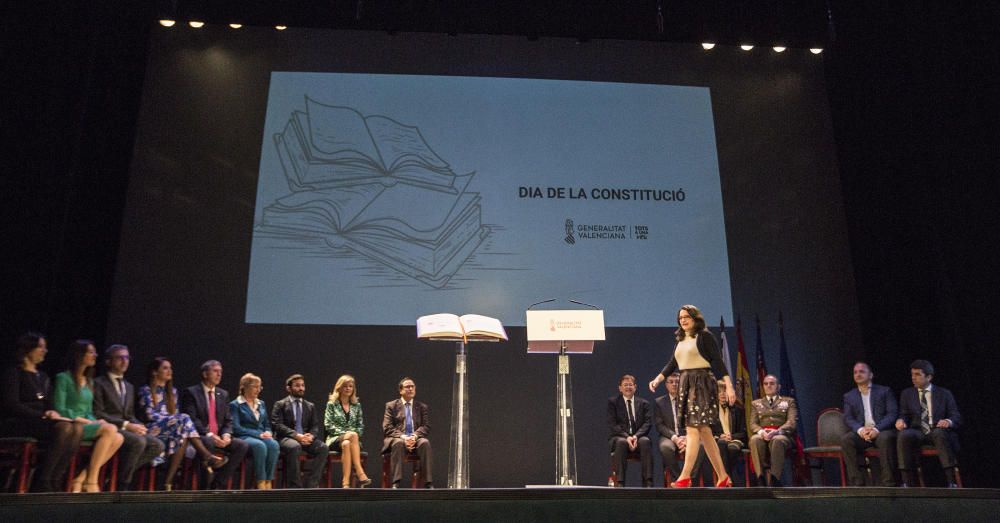 Día de la Constitución en el Teatro Principal de Alicante