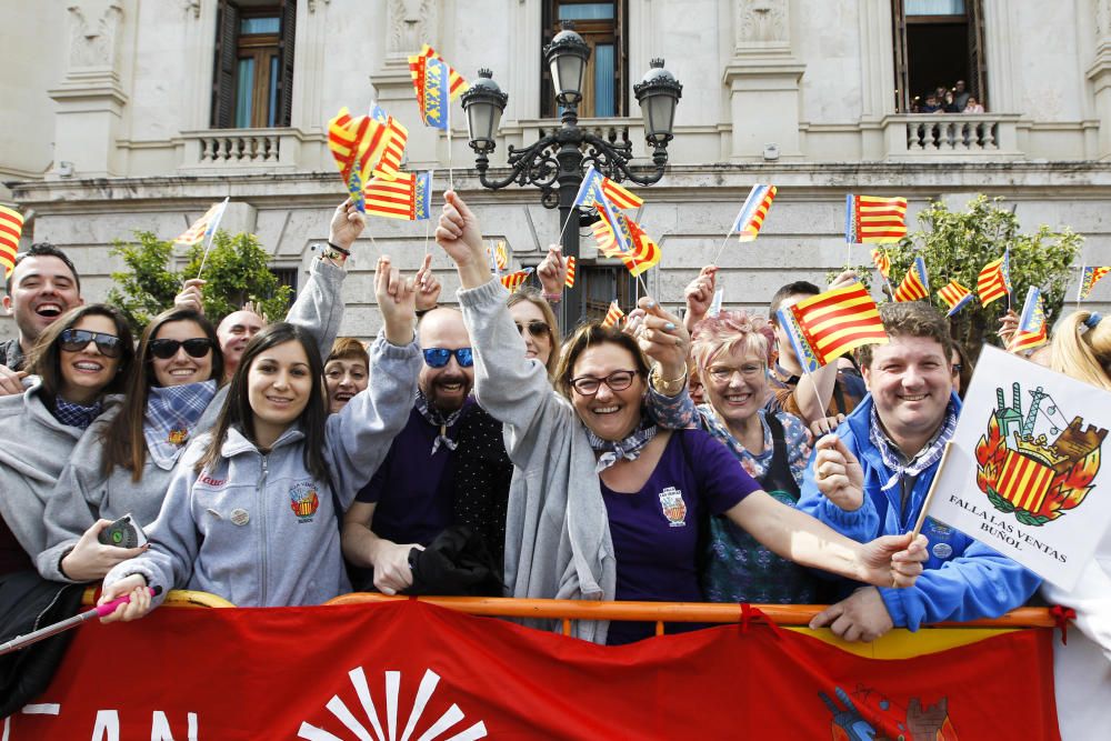 Búscate en la mascletà del 6 de marzo