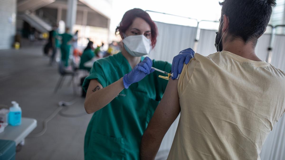 Coronavirus en Zamora: Vacunódromo de Ifeza