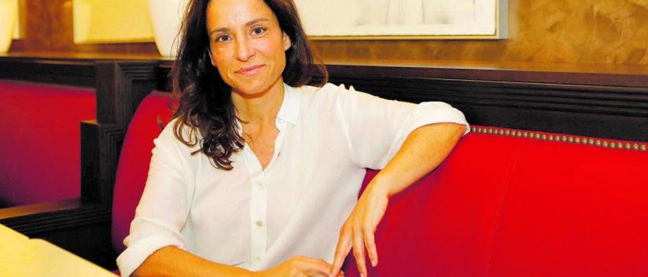 Cristina Matesanz.  (L)  | FERNANDO RODRÍGUEZ