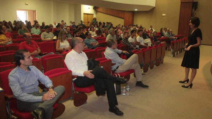 Asistentes a la jornada celebrada hoy en el Cabildo de Lanzarote.