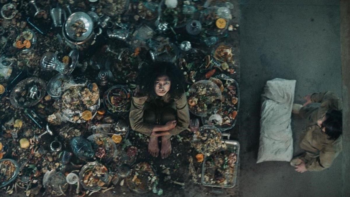 zentauroepp50787491 ucult imagen de la pelicula el hoyo191107183847 zentauroepp50787491 ucult imagen de la pelicula el hoyo191107183847