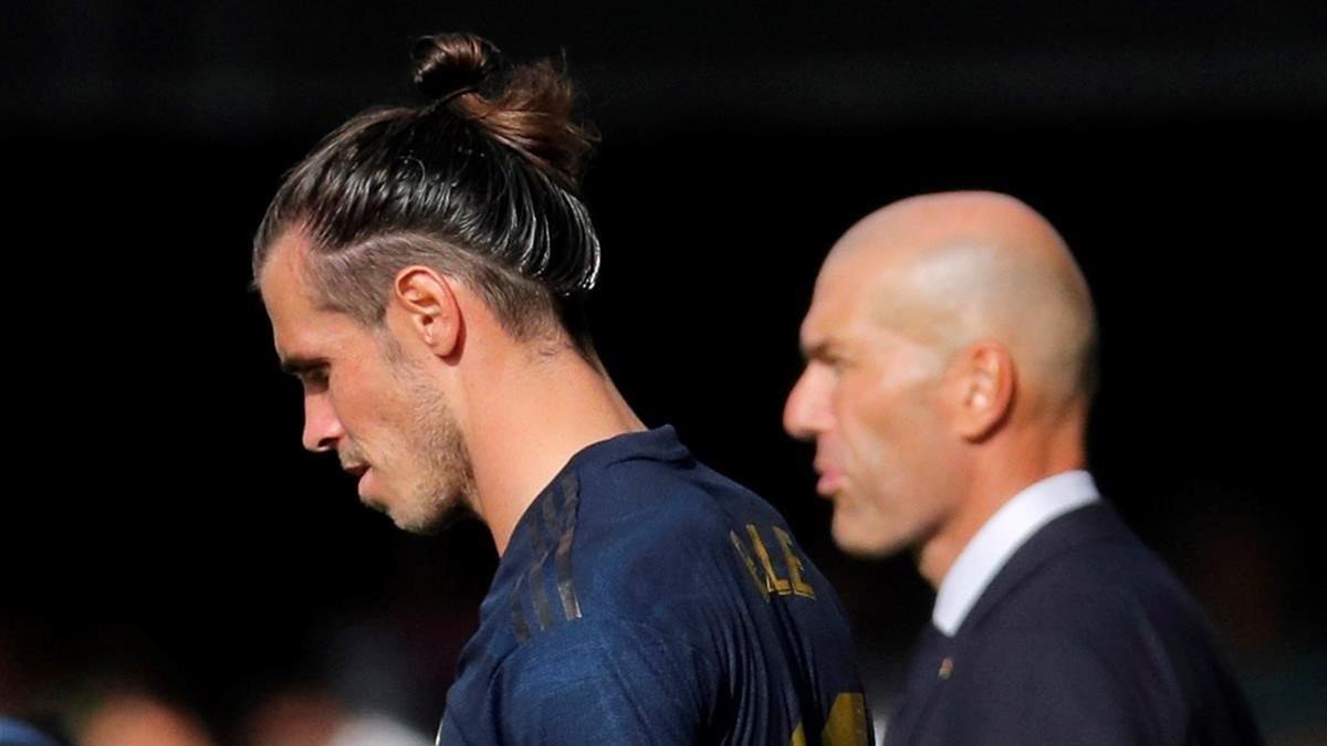 Bale y Zidane, en Balaídos durante el Celta-Madrid.