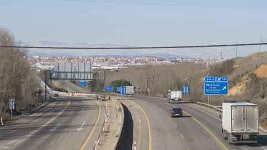 Vista de Benavente desde la autovía A-6