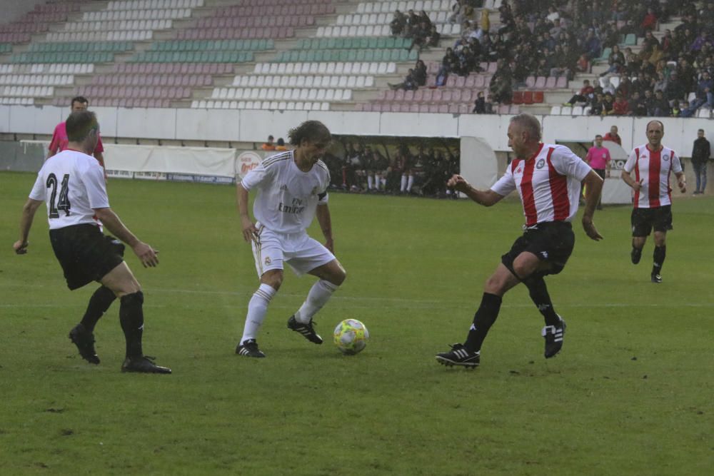 El partido del Real Madrid- Zamora CF de veteranos, en imágenes