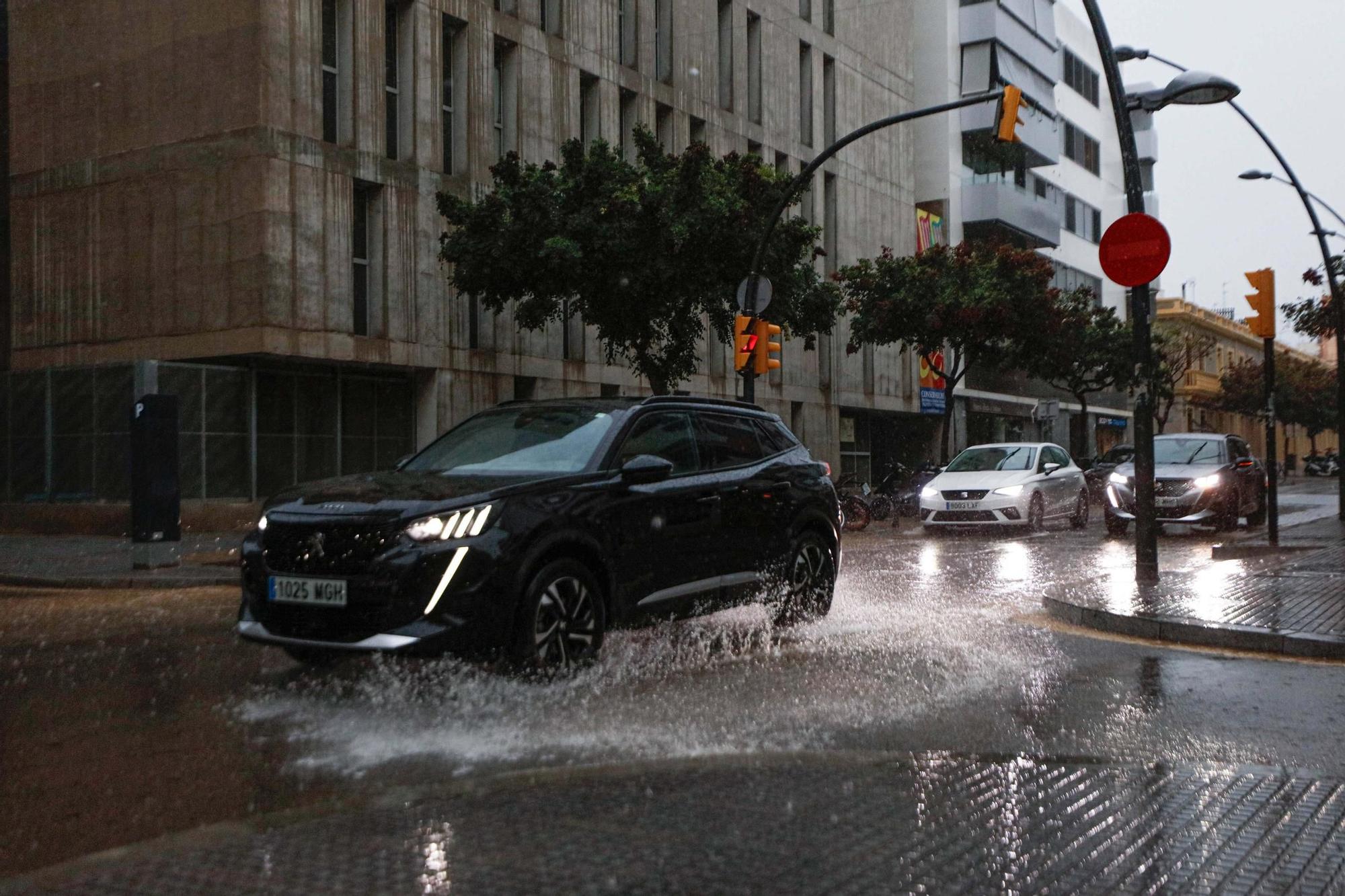 Todas las imágenes de la lluvia en Ibiza