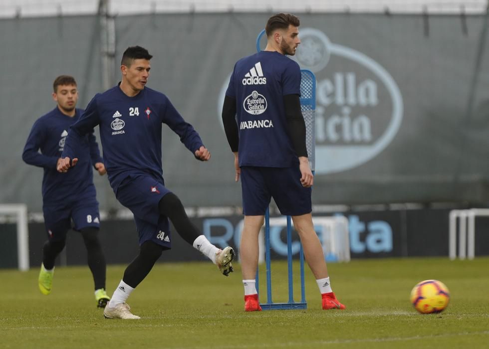 Primer entrenamiento de Hoedt en A Madroa