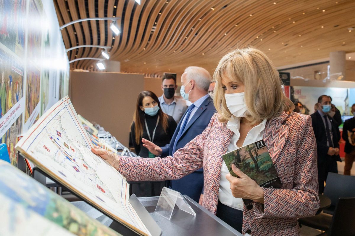 Brigitte Macron una de las dueñas ilustres de ejemplares de Moleiro