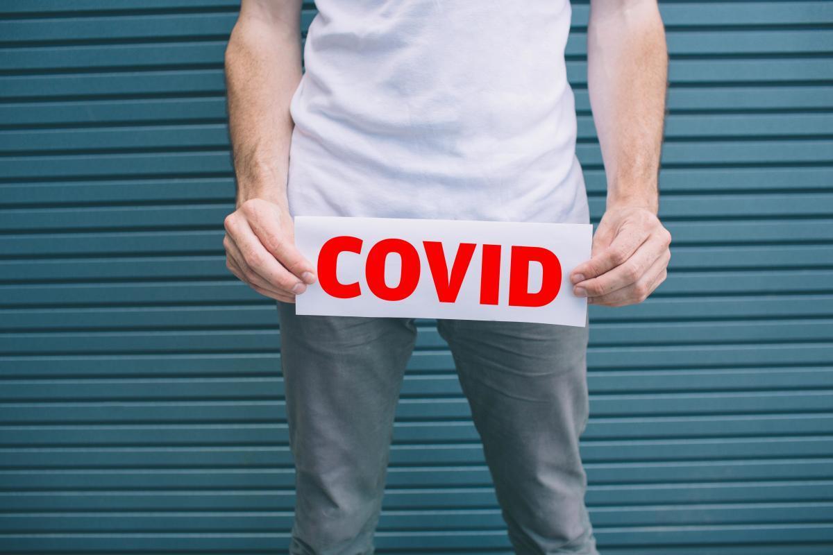 El coronavirus puede afectar a los testículos