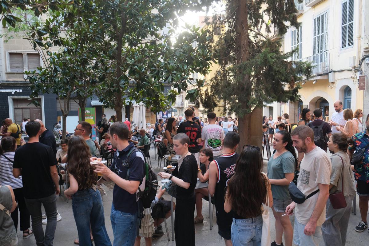Busca't a les fotos del Tap'Antic de Manresa 2026 Busca't a les fotos del Tap'Antic de Manresa 2026