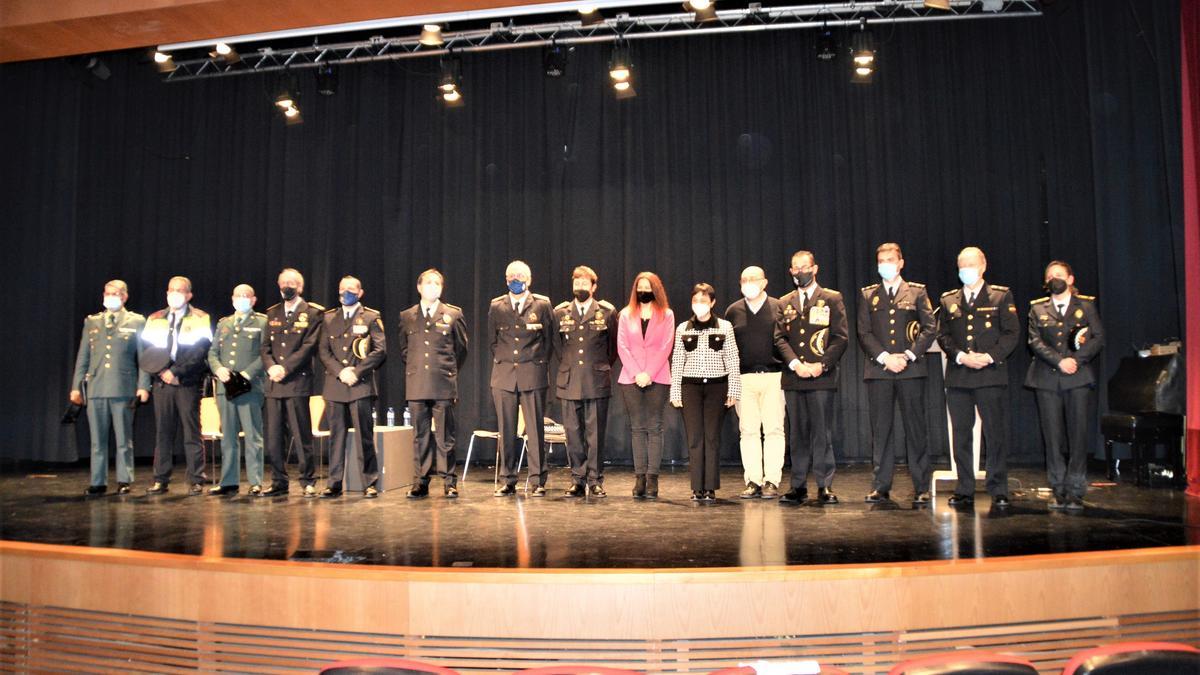 Representants dels cossos policials i d&#039;emergències a l&#039;acte de Llançà