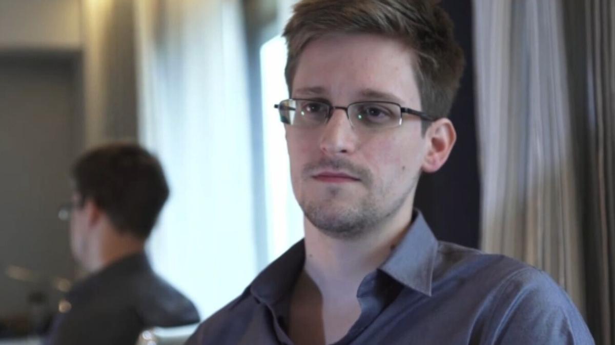 Perseguido como un ‘criminal’ por el Departamento de Justicia de EEUU, Snowden terminó huyendo a Rusia