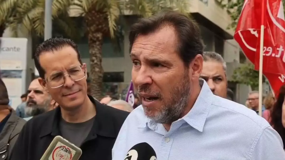 Puente, en el 1 de Mayo de Alicante: “El gran drama de los trabajadores es cuando colaboran con quienes restringen sus derechos”