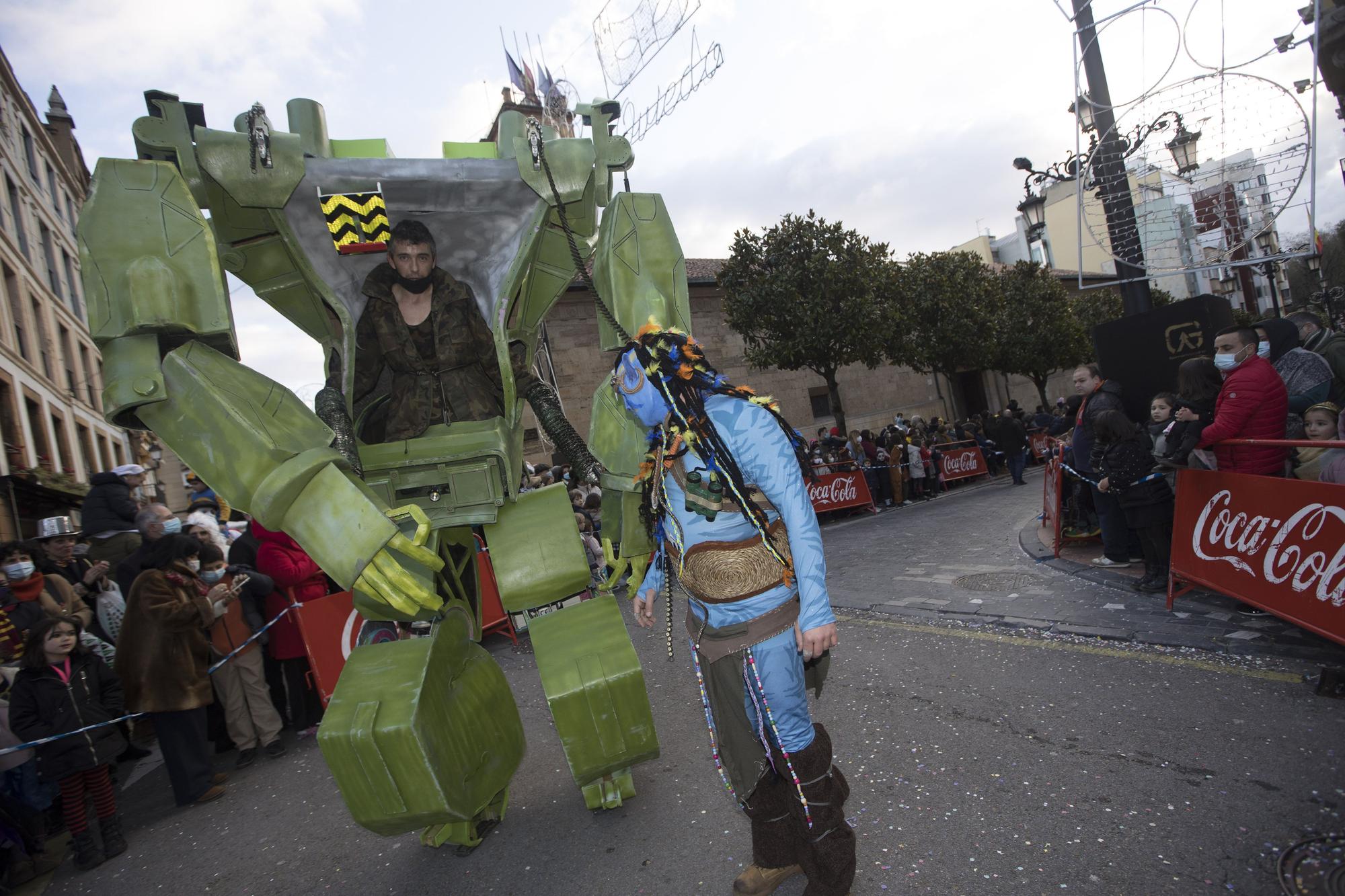 Galería de fotos: Así fue el gran desfile del carnaval en Oviedo