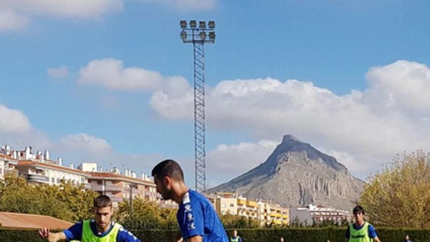 El FC Jumilla quiere tomar de nuevo impulso esta tarde frente al Sanluqueño