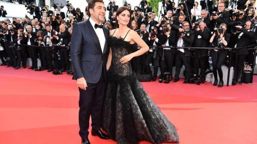 Javier Bardem y Penélope Cruz, protagonistas de «Todos lo saben», la película que abrió el certamen.