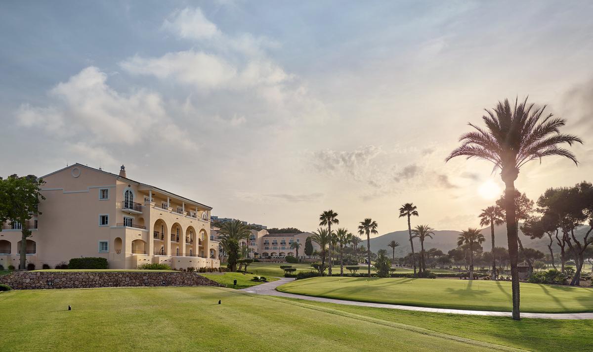 El emblemático hotel de lujo Grand Hyatt La Manga Club Golf &amp; Spa está revolucionando la costa del Levante Mediterráneo con una oferta gastronómica, de spa y golf que brinda experiencias inigualables