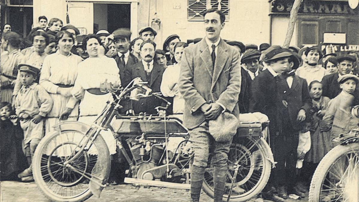 Carrera de motocicletes per la Santa Creu de 1917