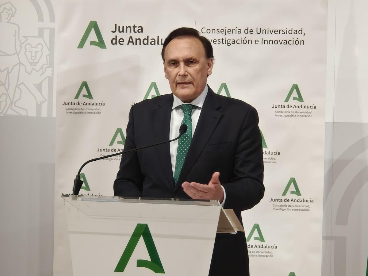 El consejero de Universidad este sábado en Córdoba.