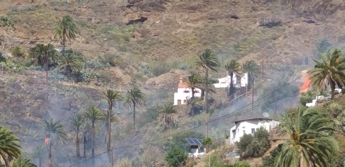 Incendio forestal en Fataga Incendio forestal en Fataga