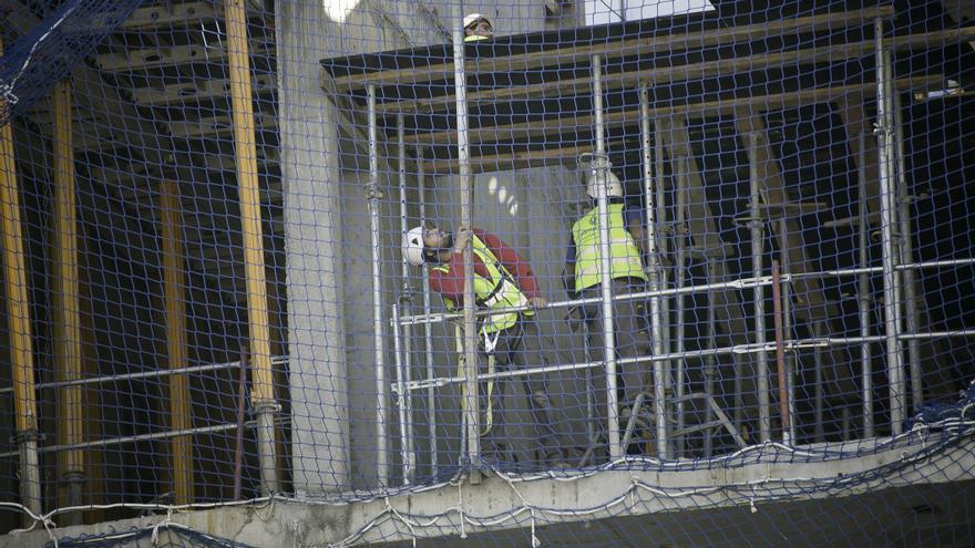 La Junta anuncia ayudas para mejorar las condiciones de seguridad laboral