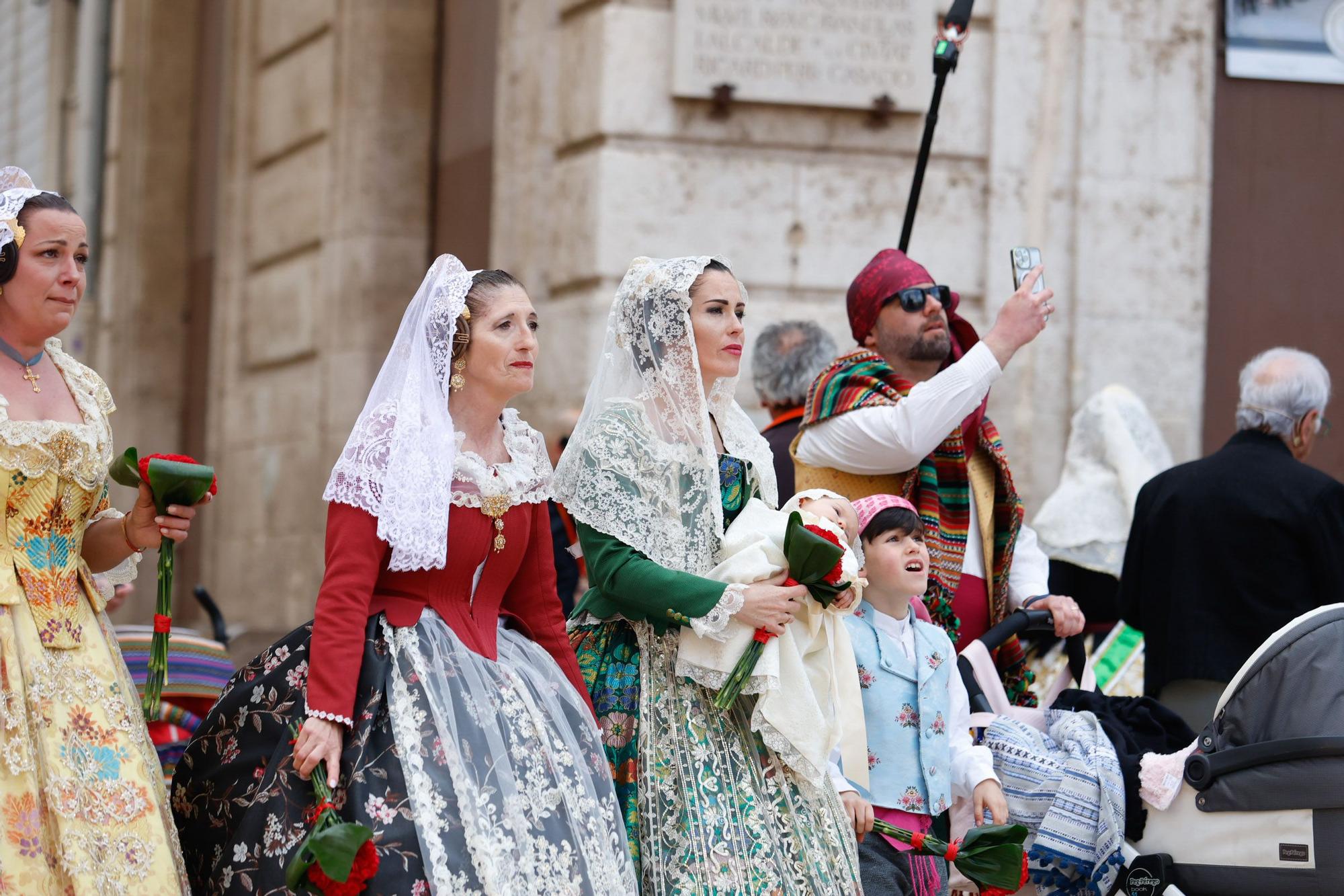 Búscate en el primer día de la Ofrenda en la calle San Vicente entre las 17:00 y las 18:00