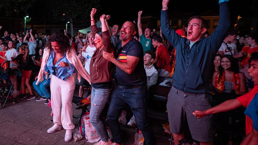 Ambiente en Tegueste en el partido de la final de la Eurocopa España-Inglaterra