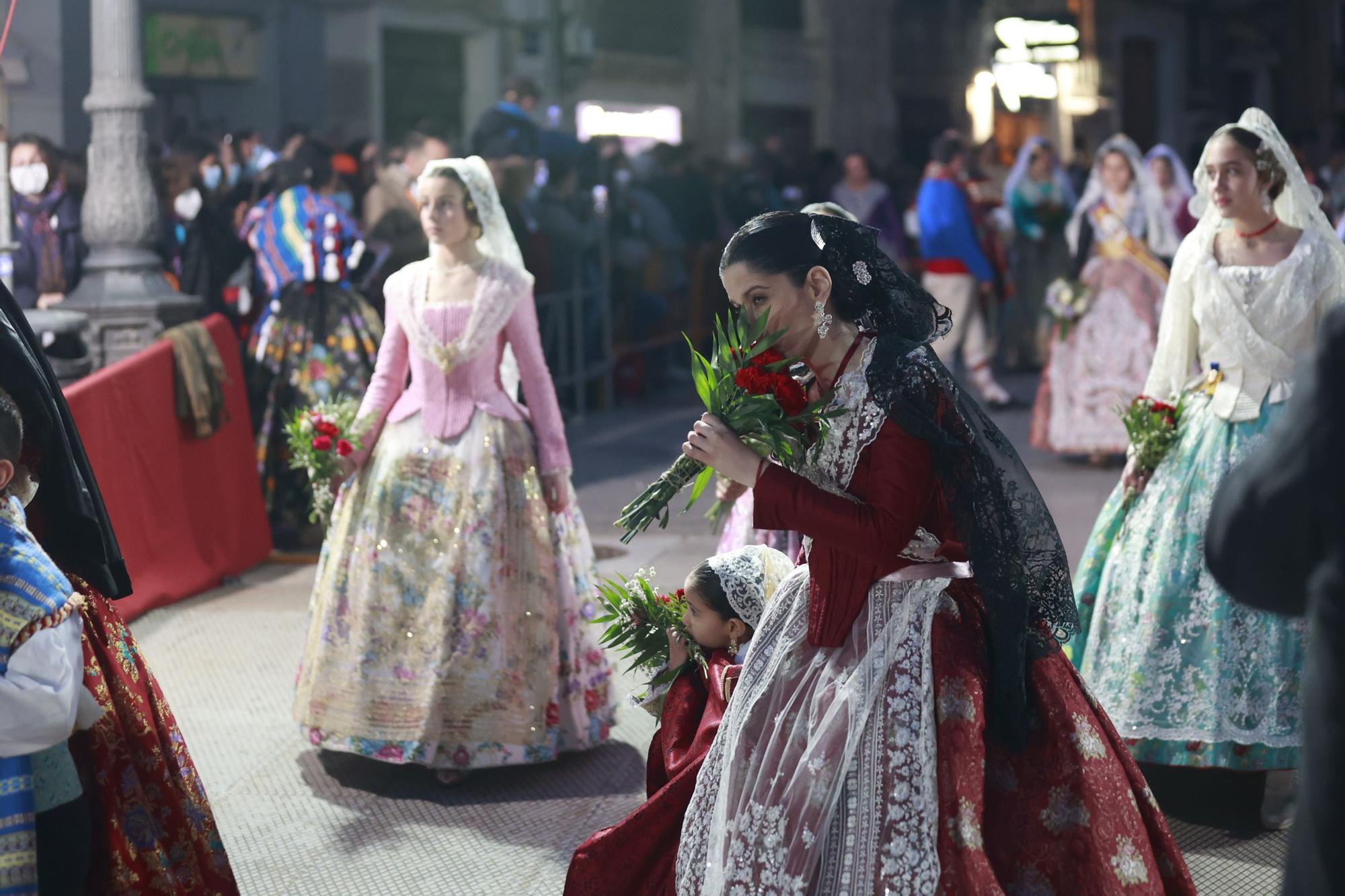 Búscate en el segundo día de ofrenda por la calle Quart (entre las 19:00 a las 20:00 horas)