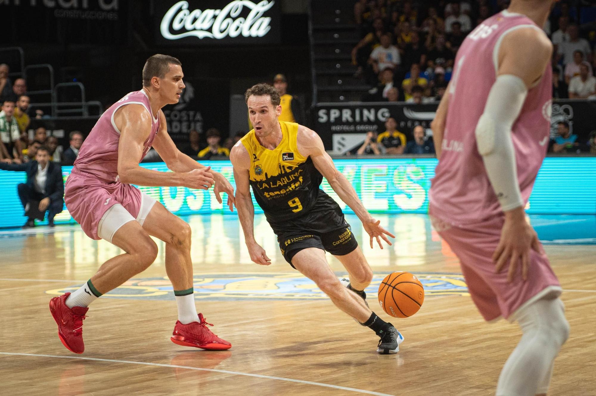 Partido La Laguna Tenerife - Joventut Badalona