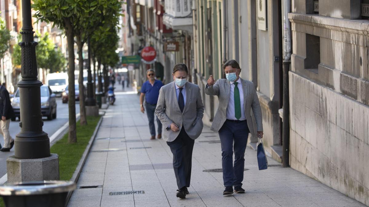 Alfredo Canteli y José Ramón Prado, esta mañana, en el Rosal.