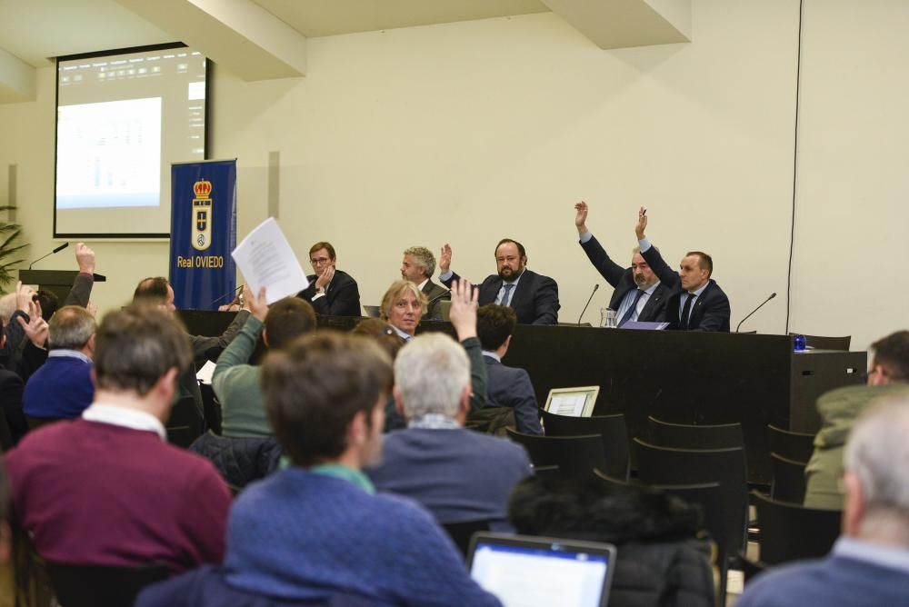 Junta de accionistas del Oviedo