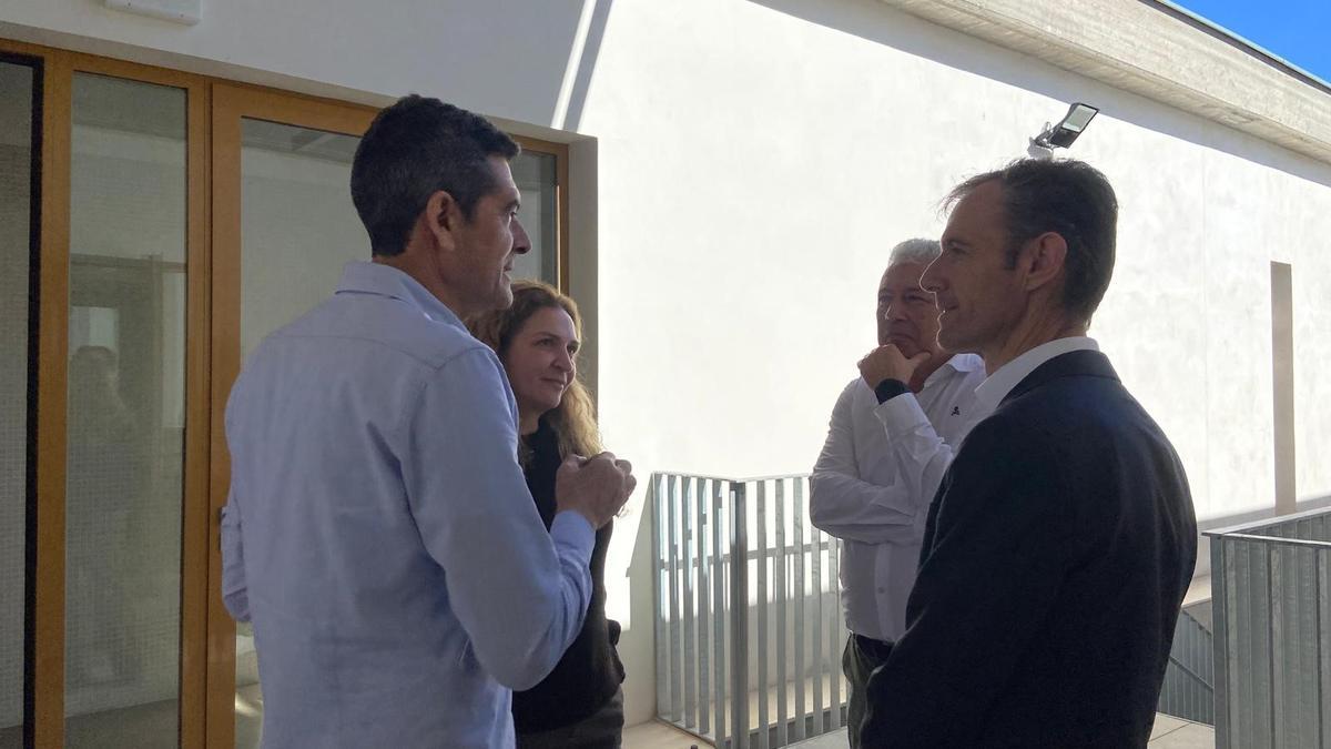 Alumnos de la ESO de Catarroja comienzan en el colegio número 4 de Picassent.